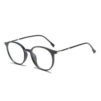 3b6fc5af-74d4-49a2-8dcc-cf13ba7f3087-Max