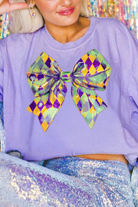 Wisteria Mardi Gras Bowknot Pattern Crew Neck T Shirt